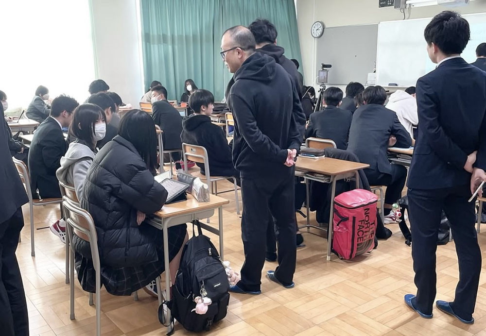 広島桜が丘高校ワークショップ授業風景02